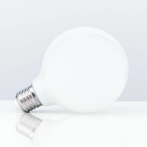 GLOBE 80 LED fényforrás E27/6W